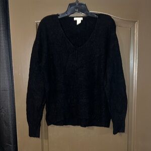 H&M Black V-Neck Women's Sweater